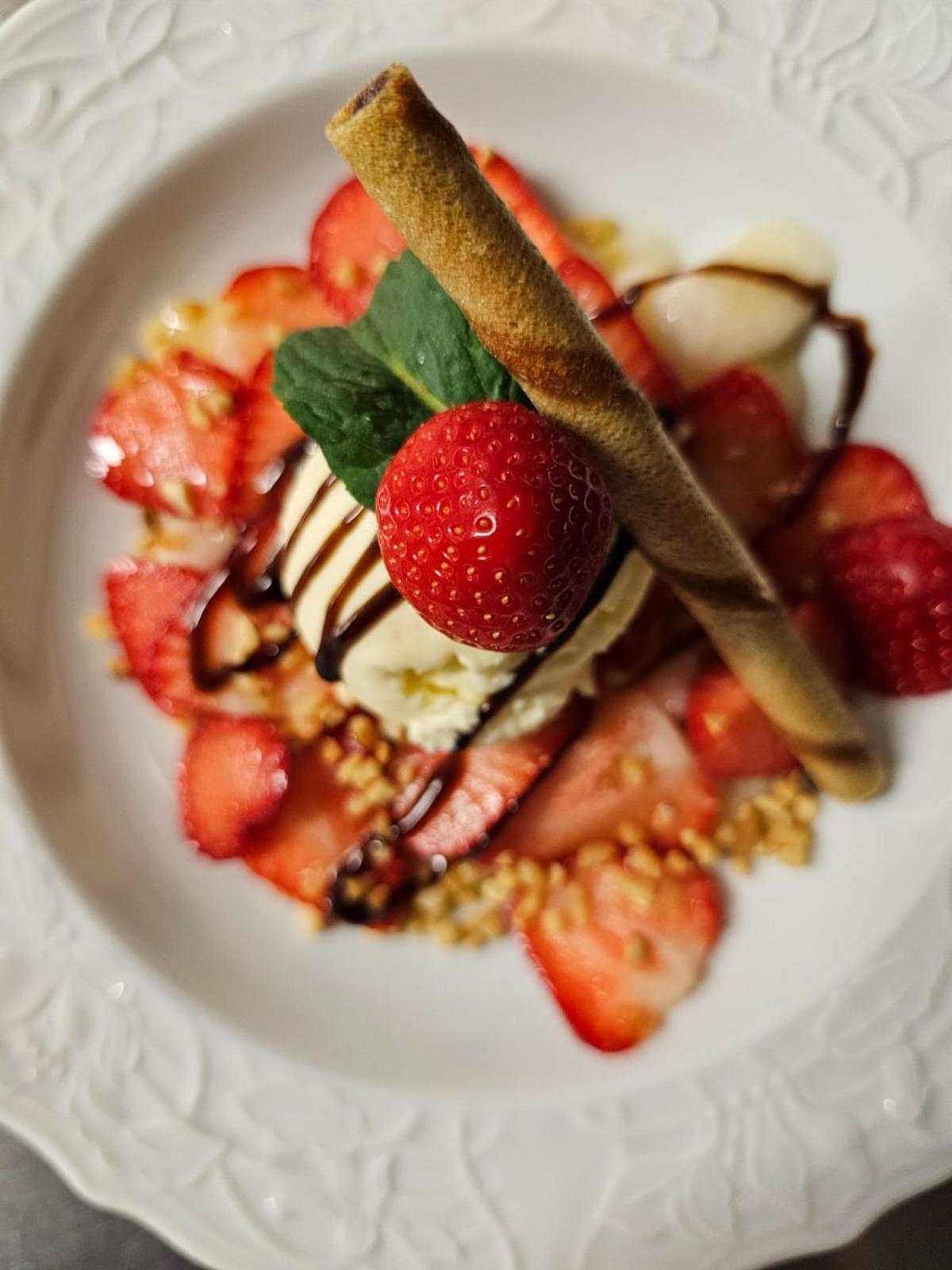 Hotel Zur Krone 하셀펠데 외부 사진